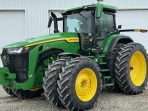 2024 John Deere 8R 230 Image