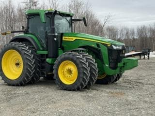 Image of John Deere 8R 230 equipment image 1