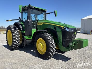 Main image John Deere 8R 230