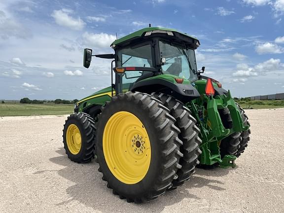 Image of John Deere 8R 250 equipment image 2