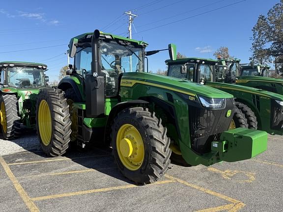 Image of John Deere 8R 250 Primary image