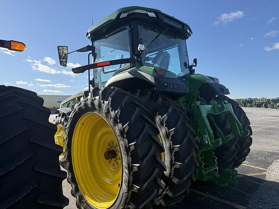 Image of John Deere 8R 250 equipment image 3