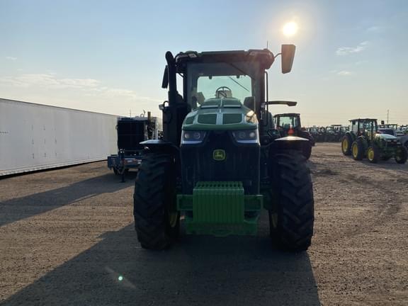 Image of John Deere 8R 250 equipment image 1