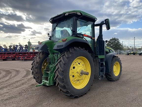 Image of John Deere 8R 250 equipment image 3