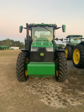 Image of John Deere 8R 250 equipment image 1