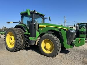 2024 John Deere 8R 250 Image