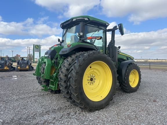 Image of John Deere 8R 250 equipment image 4