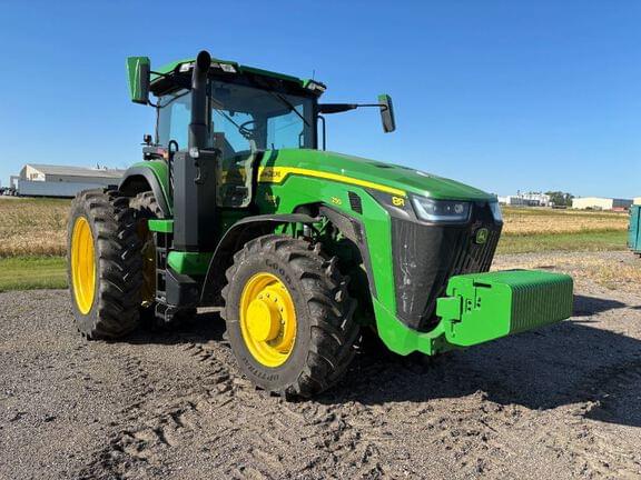 Image of John Deere 8R 250 Primary image