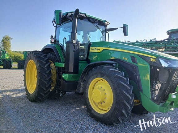 2024 John Deere 8R 250 Equipment Image0