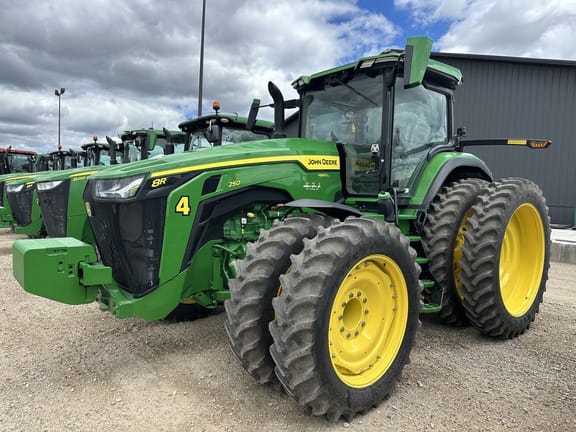 2024 John Deere 8R 250 Equipment Image0