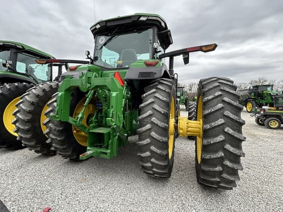 Image of John Deere 8R 250 equipment image 4