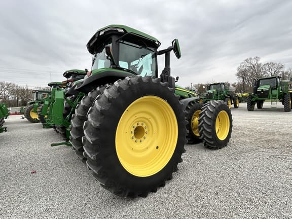 Image of John Deere 8R 250 equipment image 3
