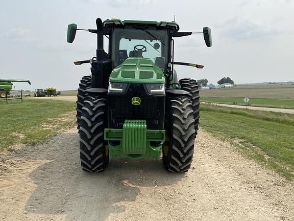 Image of John Deere 8R 250 equipment image 1
