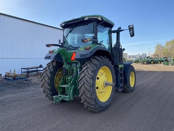 Image of John Deere 8R 250 equipment image 3