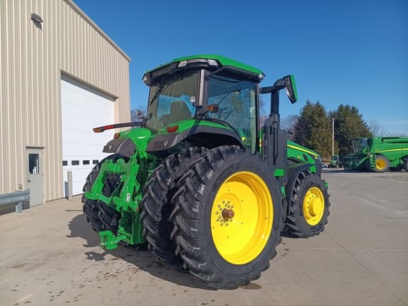 Image of John Deere 8R 250 equipment image 3