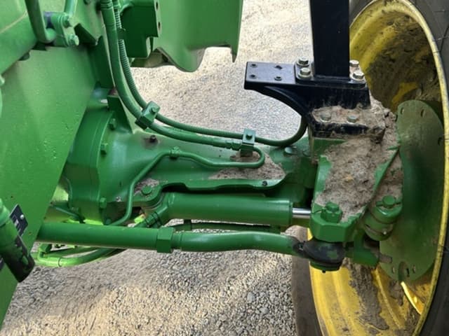 Image of John Deere 8R 250 equipment image 2