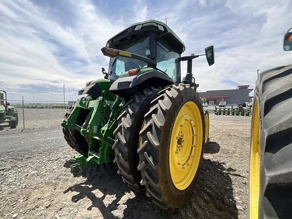 Image of John Deere 8R 250 equipment image 3