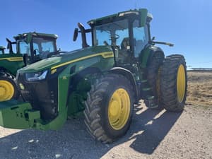 2024 John Deere 8R 250 Image