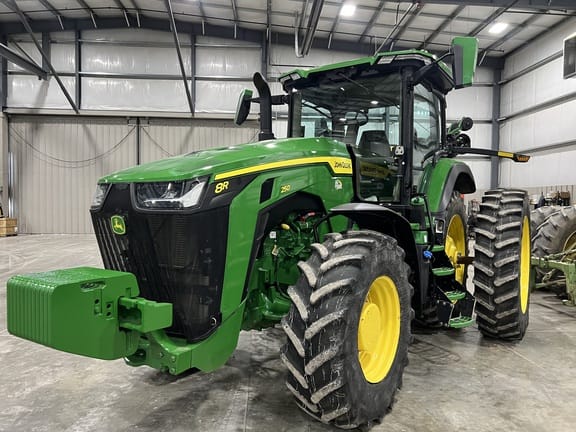 2024 John Deere 8R 250 Equipment Image0