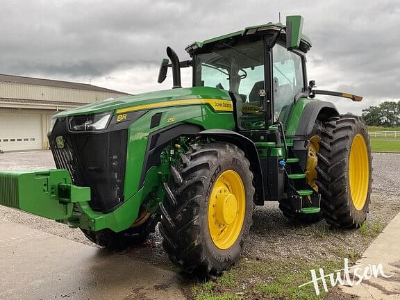 Image of John Deere 8R 250 equipment image 1