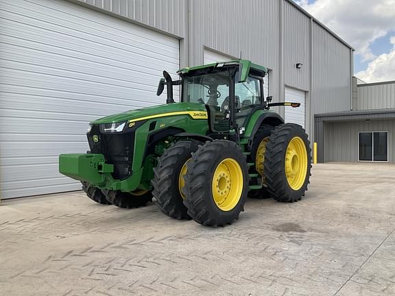 Image of John Deere 8R 250 equipment image 2