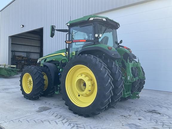 Image of John Deere 8R 250 equipment image 3