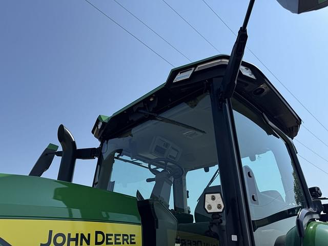 Image of John Deere 8R 250 equipment image 4
