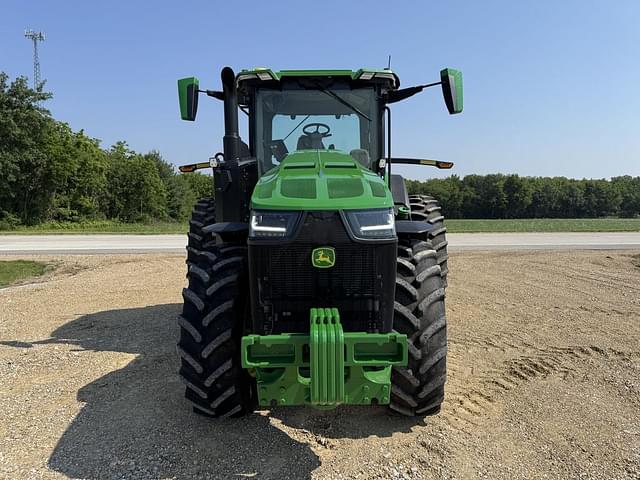 Image of John Deere 8R 250 equipment image 4