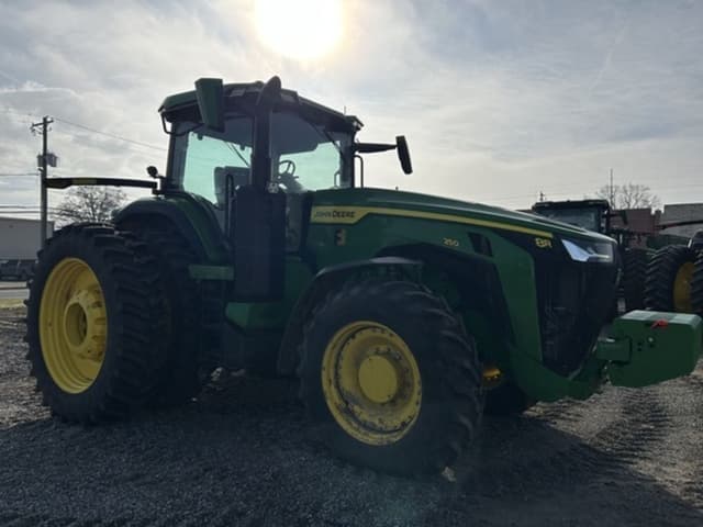 Image of John Deere 8R 250 equipment image 1