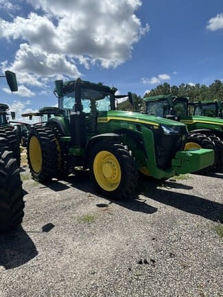 2024 John Deere 8R 250 Equipment Image0