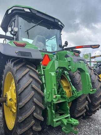 Image of John Deere 8R 250 equipment image 4