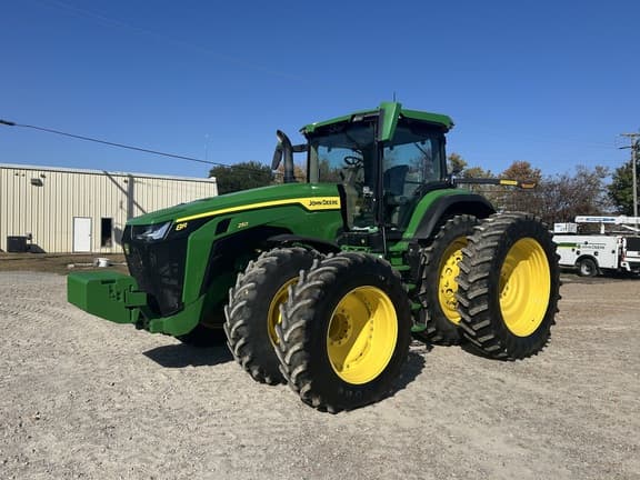Image of John Deere 8R 250 equipment image 1