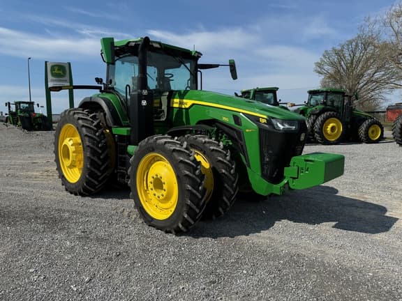 Image of John Deere 8R 250 equipment image 1