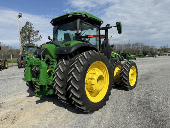 Image of John Deere 8R 250 equipment image 2