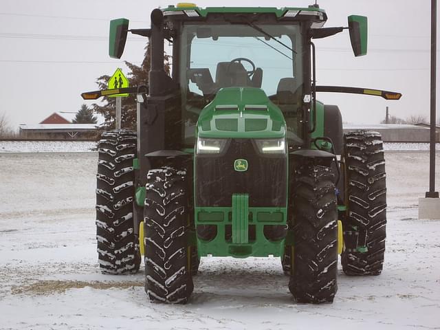 Image of John Deere 8R 250 equipment image 1