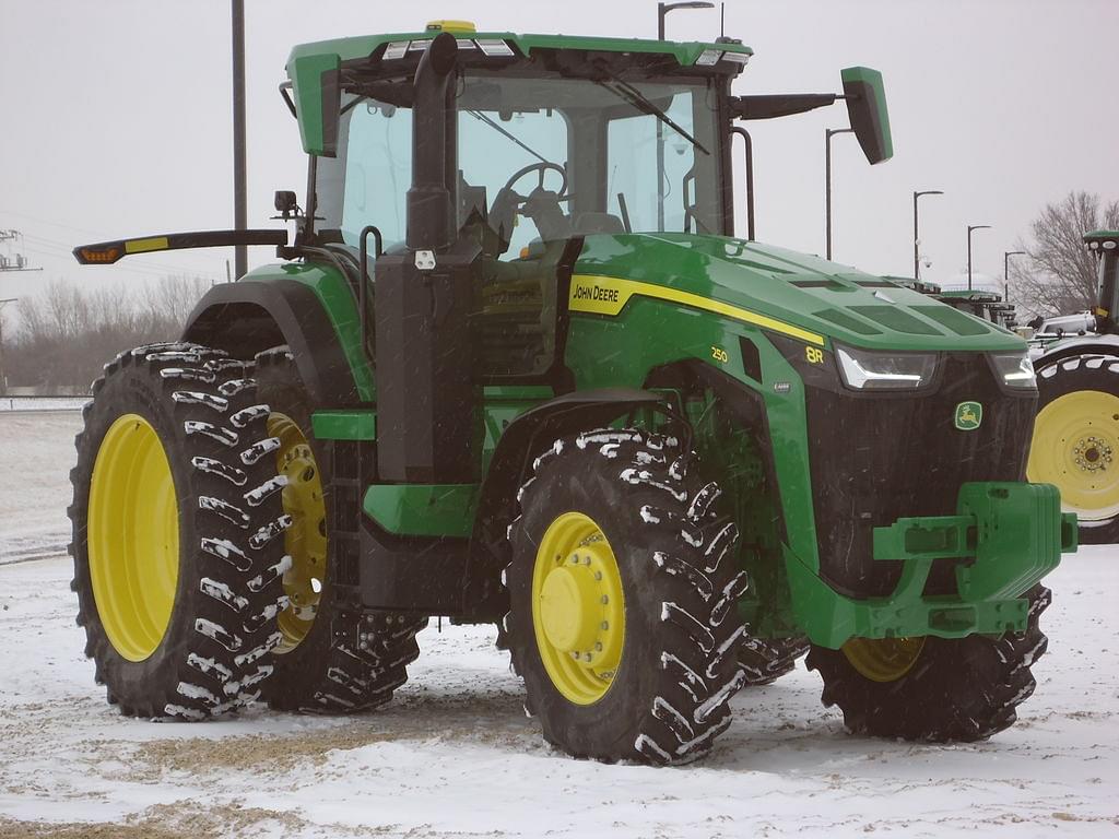 Image of John Deere 8R 250 Primary image