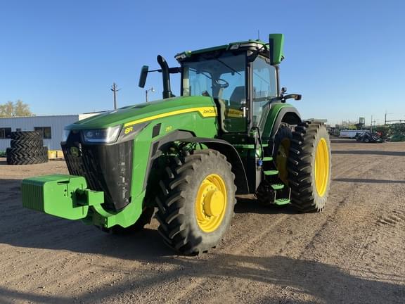 Image of John Deere 8R 250 Primary image