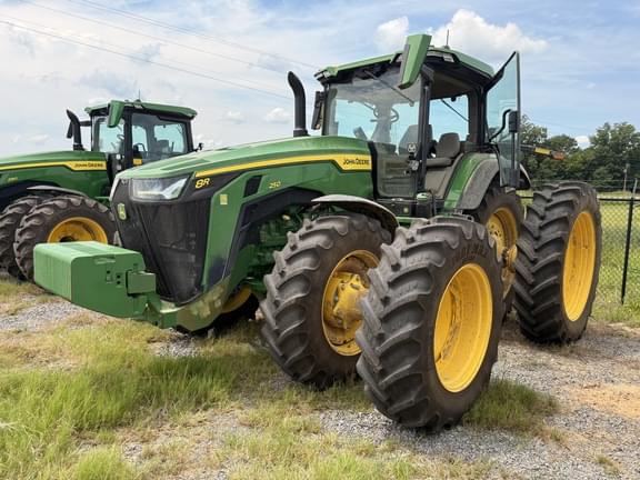 Image of John Deere 8R 250 Primary image