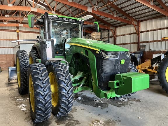 Image of John Deere 8R 250 equipment image 2