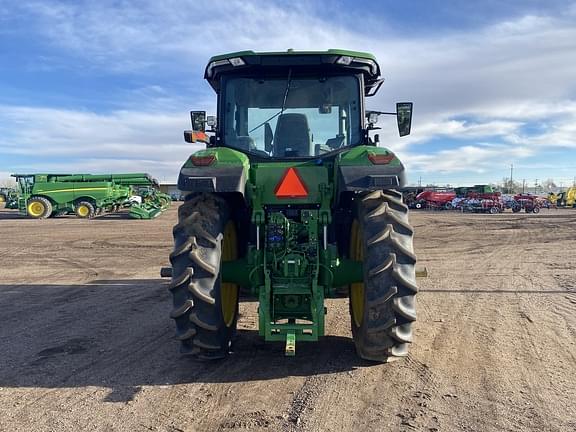 Image of John Deere 8R 250 equipment image 4