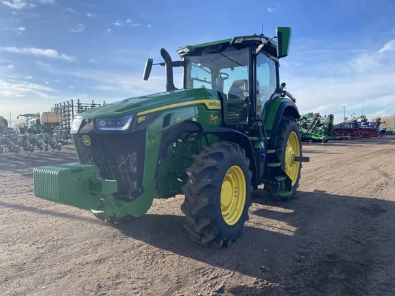 2024 John Deere 8R 250 Equipment Image0