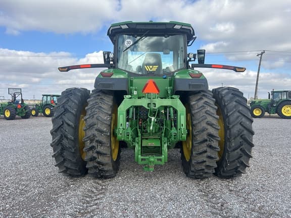 Image of John Deere 8R 250 equipment image 3