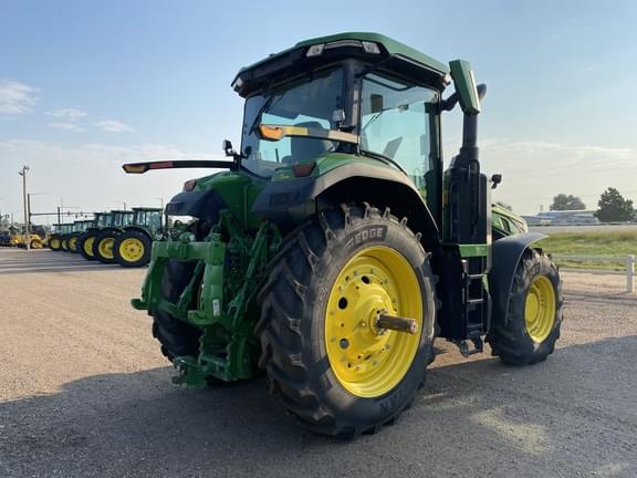 Image of John Deere 8R 250 equipment image 3