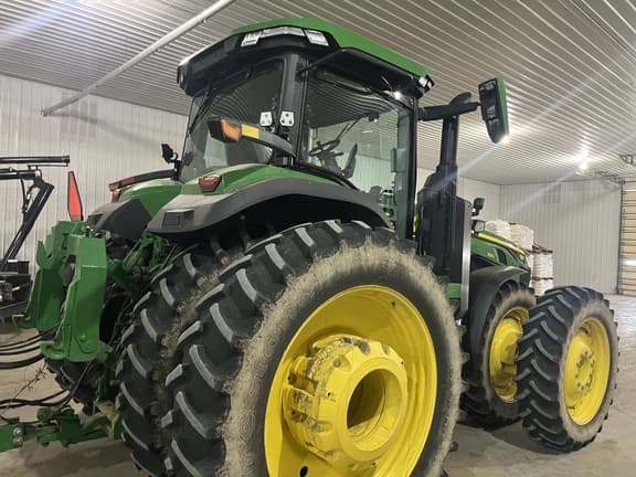 Image of John Deere 8R 250 equipment image 1