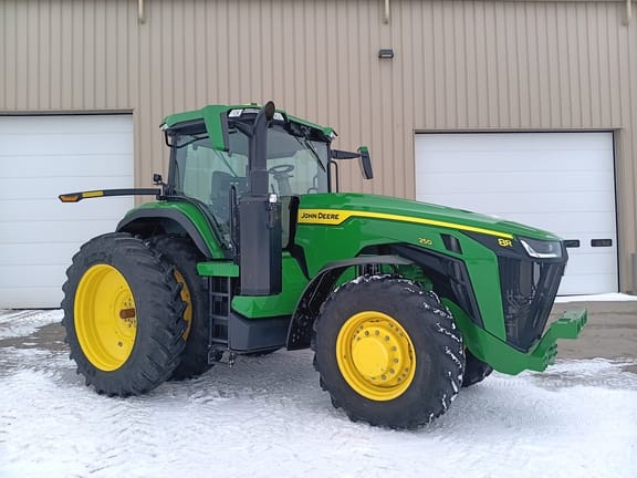 2024 John Deere 8R 250 Equipment Image0