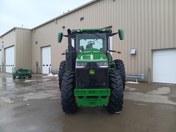 Image of John Deere 8R 250 equipment image 4
