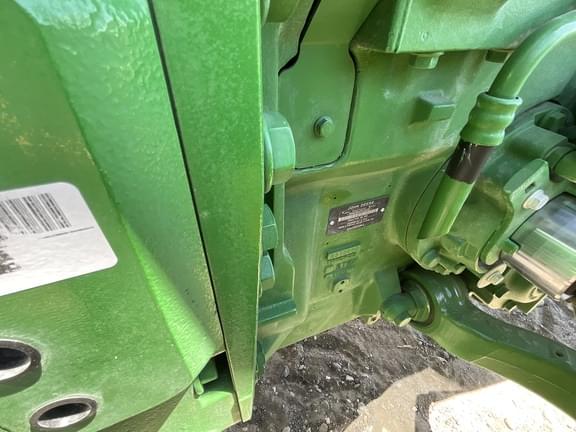 Image of John Deere 8R 250 equipment image 1