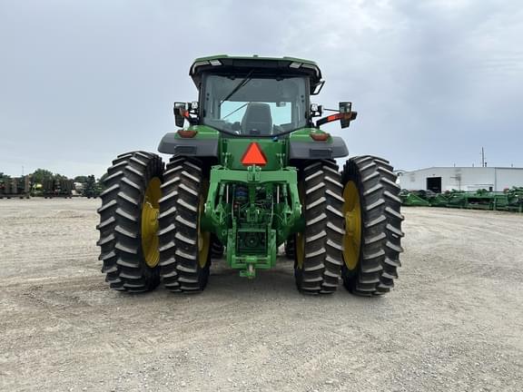 Image of John Deere 8R 250 equipment image 4
