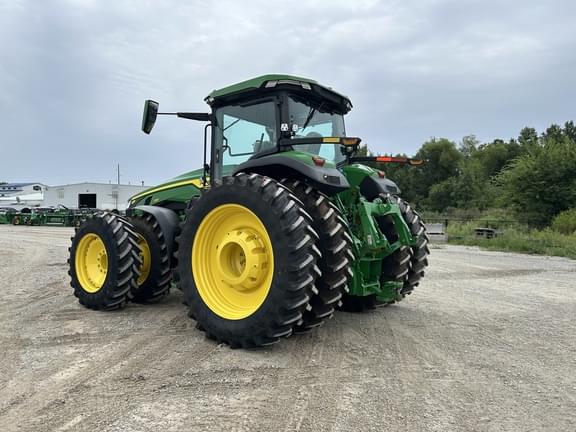 Image of John Deere 8R 250 equipment image 3