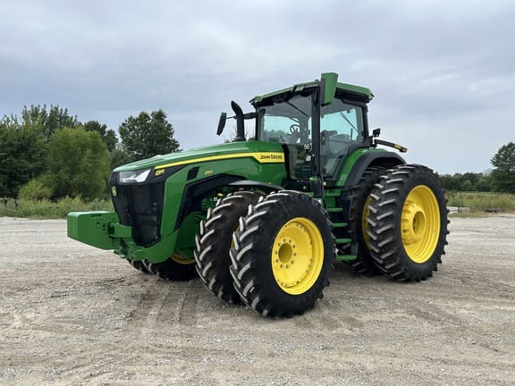 2024 John Deere 8R 250 Equipment Image0